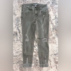 Refuge Olive Distressed Women Jeans size 4